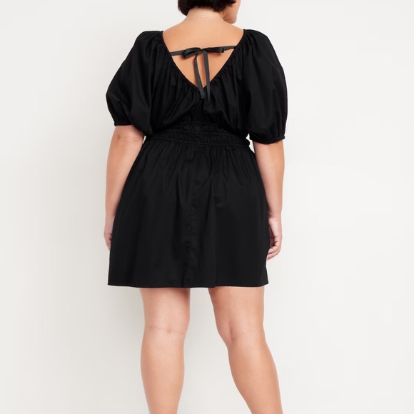 Old Navy Dresses & Skirts - Elegant Black Dress
